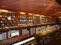 La vinothque du Hameau du vin - © Wikipedia