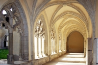 Le clotre de l'abbaye qui accueille des concerts du festival - © Wikipedia